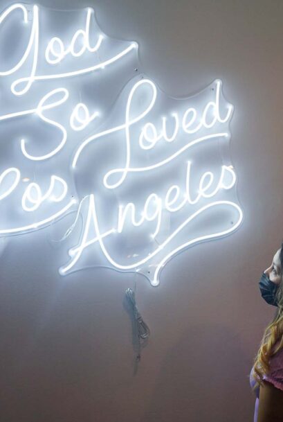 theheartla_for God so loved los angeles sign